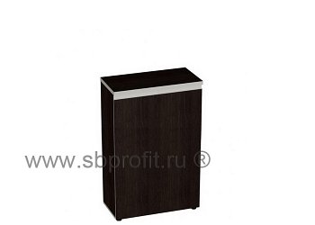 Стеллаж  широкий средний закрытый