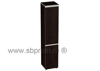 Стеллаж узкий высокий закрытый